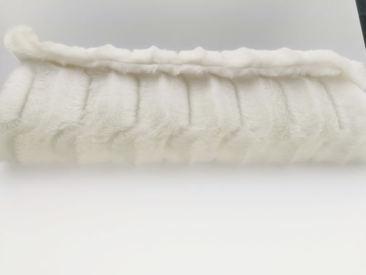 Tricot gebreide geborstelde witte PV pluisstof voor dekens en kussens