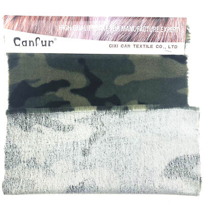 Afgedrukt konijnenvals bont voor kledingzakken 100% polyester jacquard 3 kleuren gedrukte stof