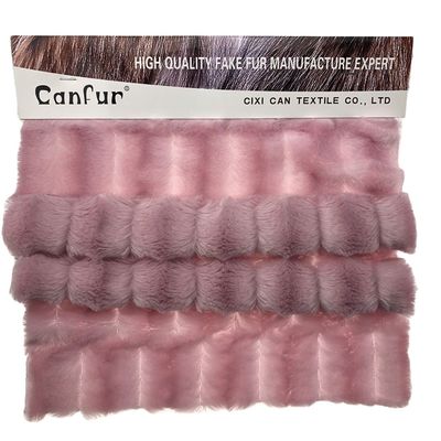 Stijlvol uiterlijk PV Plush Stof met 100% polyester garen tel volgens uw verzoek