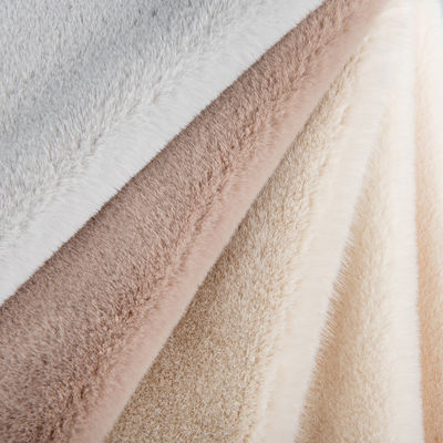 100% polyester voormateriaal Plush Faux Fur Stof voor jas Customized Design