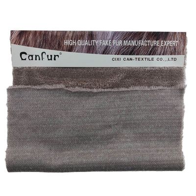 100% polyester, kationisch gekleurd gebreide Sherpa-vliesstof voor verschillende toepassingen