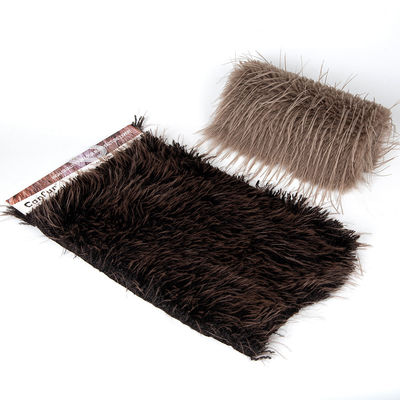 Prachtige hoeden en 100% polyester lange wol geweven wasbeer bont voor kleding gekleurd patroon