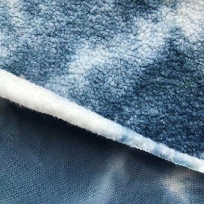 Zacht en duurzaam 380 gm gemengd gekleurd lamsvellenstof voor kleding