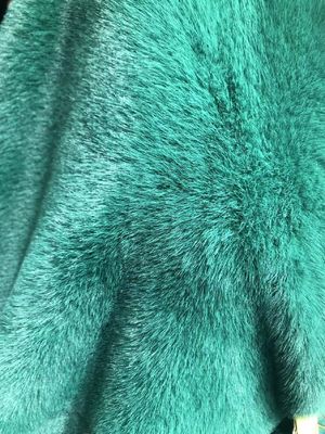 Comfortabele gebreide rugtechnieken 100% polyester valse bont mode korte bontstof