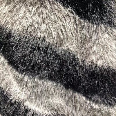 100% polyester voormateriaal Vrouwen Fake Furs Textiel materiaal Stof voor kleding
