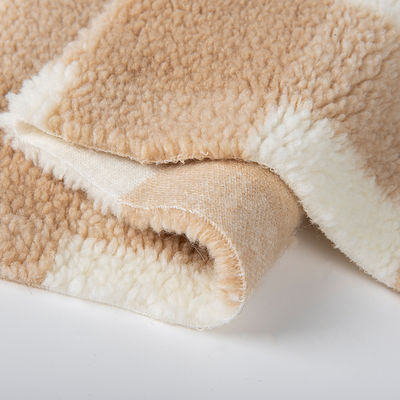 Home Textiel 36F Density Plaid Jacquard Sherpa Fleece Stof voor winterjas en jas