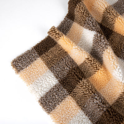 58/60" Breed Plaid Design Sherpa Fleece False Fur Stof voor winterjassen en jassen
