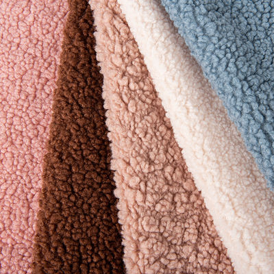 Zachte en gezellige 100% polyester solide kleur sherpa fleece stof voor modieuze jassen