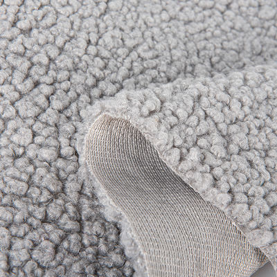 Zachte en gezellige 100% polyester solide kleur sherpa fleece stof voor modieuze jassen