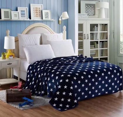 Super zachte flanel vol 100% polyester 80 baby deken gewikkeld in elke Pantone kleur