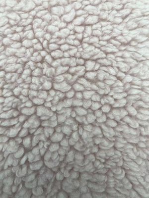 Zacht en warm 58/60" zwaargewicht polyester sherpa vliesstof voor winterkleding