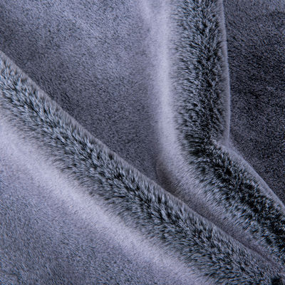 Witte tip kleurenprinten Mink konijn pelsstof voor kleding 133×100 Dichtheid en zachtheid