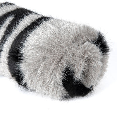 Plüssige damesjasstof Lang Fair Fur Jacquard False Fur voor kunstmatige dichtheid contact