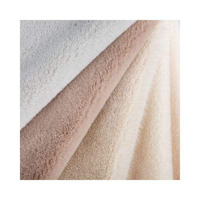 100% inspectie Fake Fur 100% polyester korte stof voor vacht Geen garens tellen Geverfd patroon