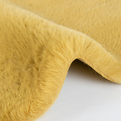 100% inspectie Fake Fur 100% polyester korte stof voor vacht Geen garens tellen Geverfd patroon