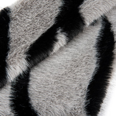 Ladies Long Vest Pile Faux Fur Stof met Strip Printing en Plush in Weft Suede