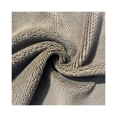 Zacht handgevoelige gebreide weefsel polyester vliesstof voor kleding/speelgoed 100% polyester