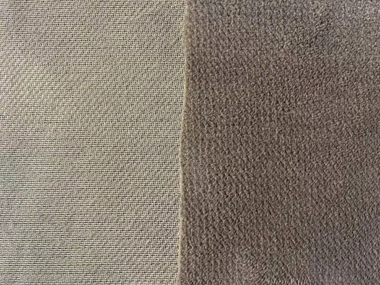 Zacht handgevoelige gebreide weefsel polyester vliesstof voor kleding/speelgoed 100% polyester