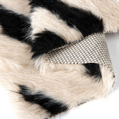 58/60" Breed Jacquard Kunstmatige valse bontstof voor jas 100% Acryl voormateriaal